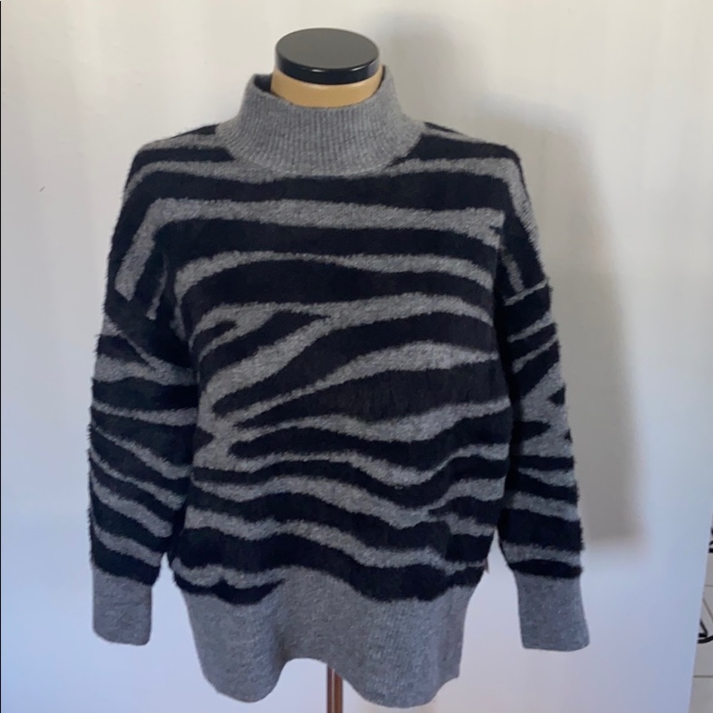 NWT Twine and String Animal Print Boxy Sweater